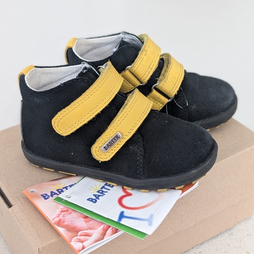 Bartek Toddler Boots Black and Yellow Shoes